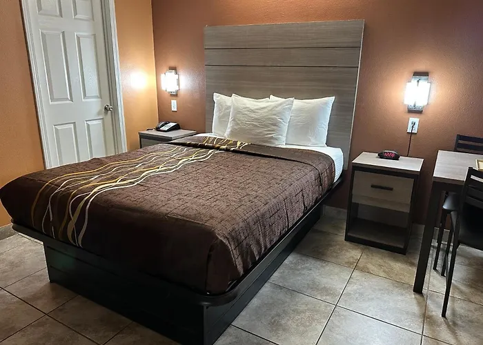 New Corral Motel