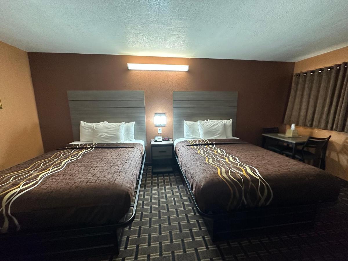 New Corral 2* Victorville