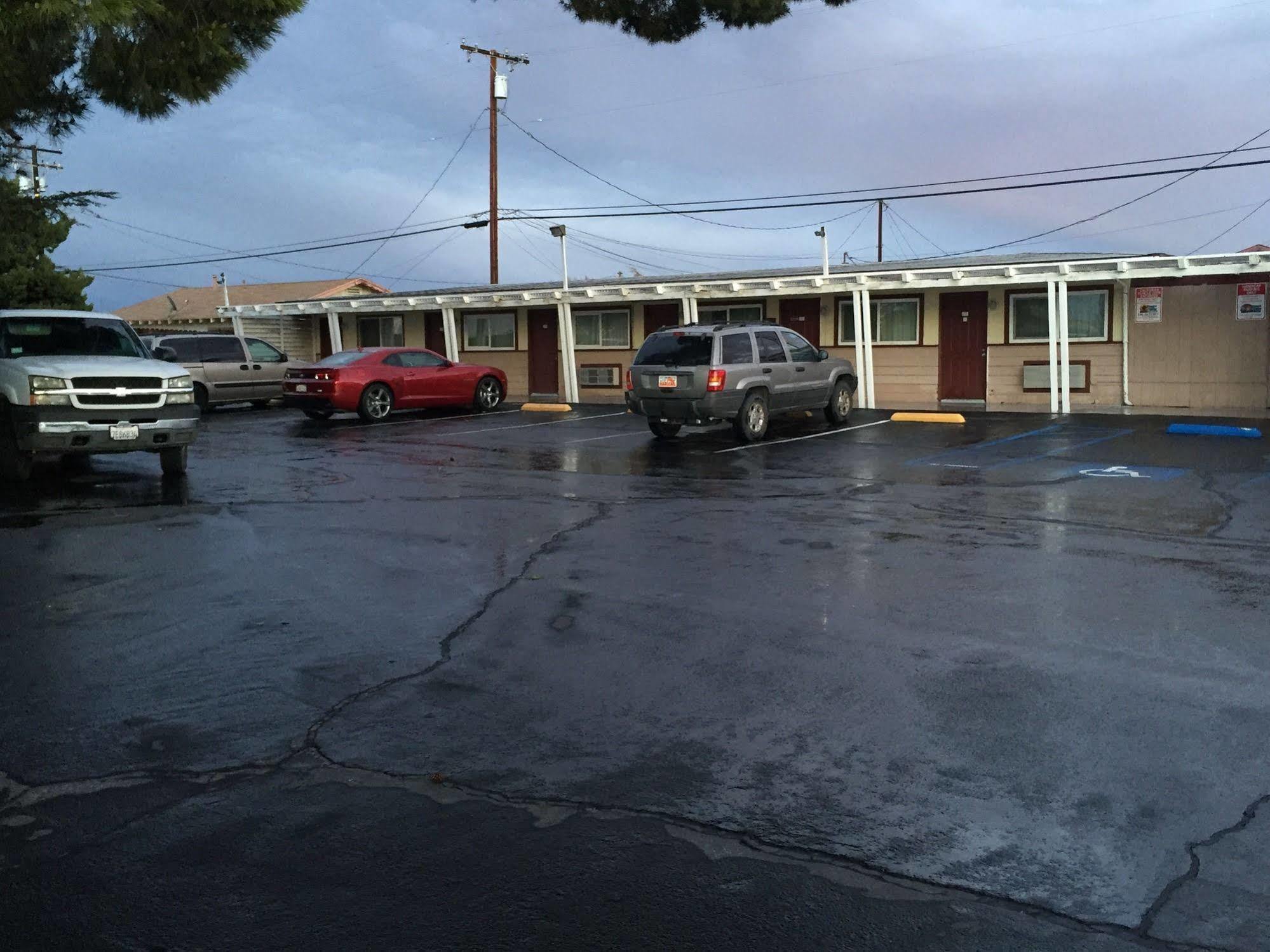 New Corral Motel Victorville