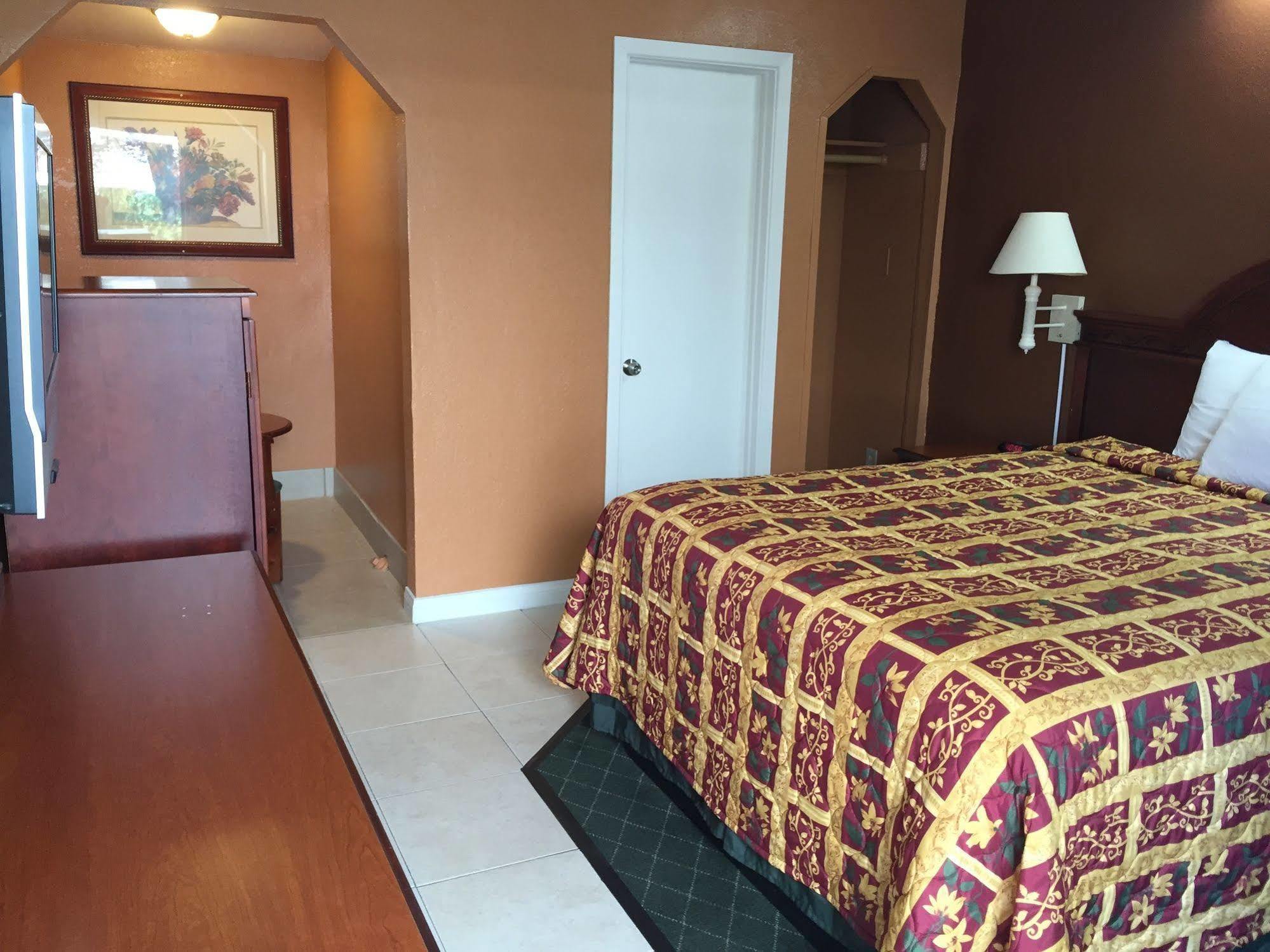 New Corral Motel Victorville